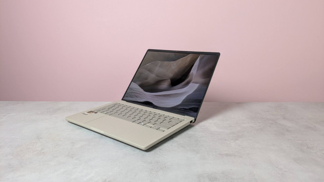 Asus Zenbook A14: Laptop Tipis dengan Baterai 28 Jam!