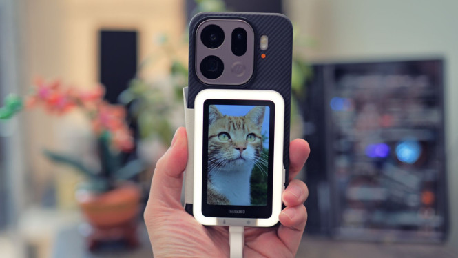 Insta360 Snap Selfie Screen: Solusi Vlogging Kamera Belakang