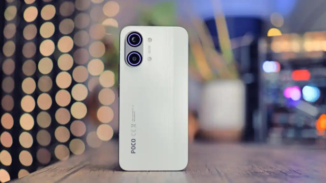 4 HP Baru di Indonesia dengan Baterai Jumbo 6.500 mAh hingga 8.500 mAh, 1. Poco X8 Pro, 2. Vivo Y31d Pro, 3. Infinix Note 60 Ultra, 4. Poco X8 Pro Max