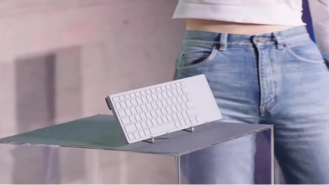 Framework Wireless Touchpad Keyboard: Solusi Baru Couch Keyboard
