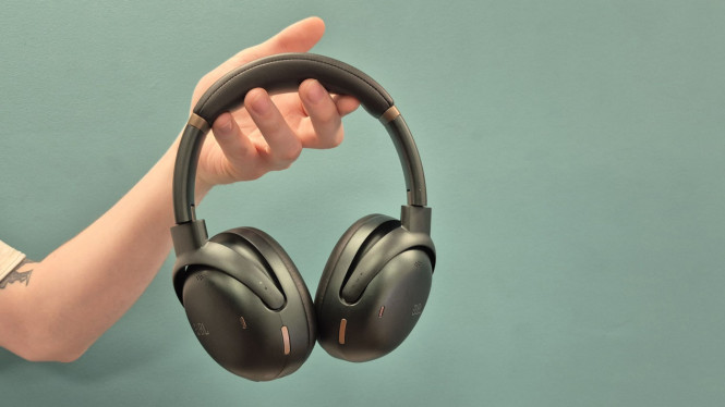 JBL Tour One M3 Kini Lebih Seimbang, Tinggalkan Bass Berlebih