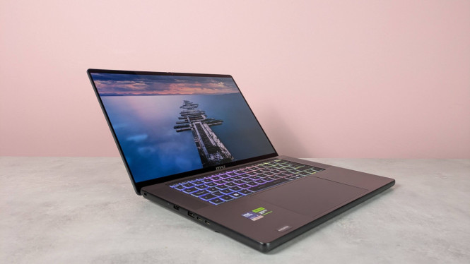 Review MSI Stealth 16 AI+: Laptop Gaming Tipis Bertenaga RTX 50