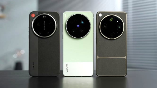 Vivo X500 Ultra Siapkan Kamera Zoom 10x di Tengah Kabar Penundaan Xiaomi 18 Ultra, Inovasi Kamera Zoom 10x pada Vivo X500 Ultra, Kabar Penundaan Pengembangan Xiaomi 18 Ultra, Fokus Baru pada Ekosistem Vlogging dan Konten Kreatif, Masa Depan Flagship dan Tantangan Harga