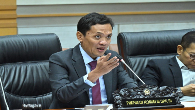 Kritik Pandji Pragiwaksono Dijamin Aman, Habiburokhman Jelaskan Perubahan KUHP Baru