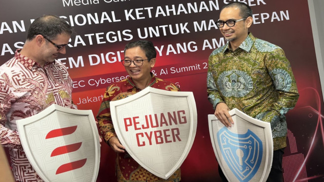 ITSEC-ADIGSI Luncurkan Gerakan Nasional Ketahanan Siber, Mengapa Ketahanan Siber Jadi Isu Kepemimpinan?, Program Berkelanjutan Targetkan 1.000 Peserta, Sinergi ADIGSI dan Peran Vital BSSN, Dampak Strategis Gerakan Nasional Ketahanan Siber