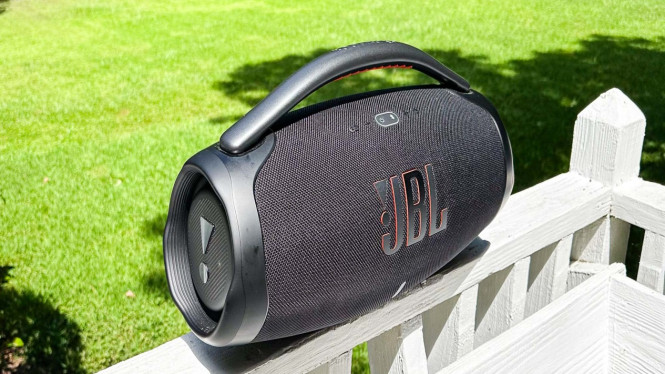 JBL Boombox 3, 1. JBL Boombox 3 – Bass Super Gede &amp; Party‑Ready, 2. JBL Xtreme 4 – Portabel &amp; Bass Mantap, 3. Pilihan Terjangkau &amp; Portable, Tips Memilih Speaker JBL Portabel, Rekomendasi Cepat Sesuai Kebutuhan
