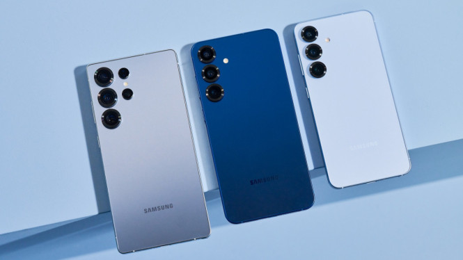 Daftar Harga HP Samsung Terbaru 2026: S25 FE, S26, A56 &amp; Z Fold 7, Galaxy S26: Flagship Tanpa Kenaikan Harga, Galaxy S25 FE: Flagship Experience dengan Harga Terjangkau, Galaxy Z Fold 7 &amp; Z Flip 7: Inovasi Lipat dengan Harga Premium, Daftar Harga Lengkap HP Samsung Terbaru 2026 (Update Januari 2026), Kesimpulan: Mana yang Paling Worth It di 2026?