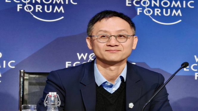 Strategi Tencent Cloud: Dorong AI Inklusif Global di WEF Davos, Strategi Model-Agnostic: Memecah Batasan Adopsi AI, Efisiensi Internal Melalui Hunyuan 2.0 dan CodeBuddy, Dampak Lintas Industri dan Pendorong Kreativitas Global, Mendorong Demokratisasi Teknologi Masa Depan