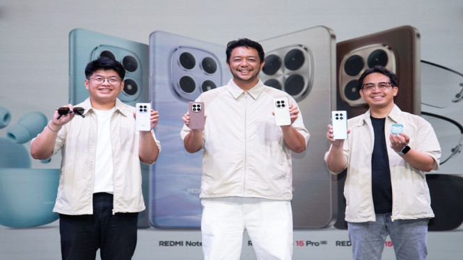 Duo Xiaomi Audio Wearable: Redmi Buds 8 Lite &amp; Mijia Rilis di RI, Memperkuat Ekosistem Pintar: Visi Human x Car x Home, Redmi Buds 8 Lite: Redaman Bising Maksimal untuk Mobilitas Tinggi, Mijia Smart Audio Glasses: Kacamata Open-Ear dengan Privasi Suara, Harga Resmi dan Dampak Lini Xiaomi Audio Wearable di Pasar