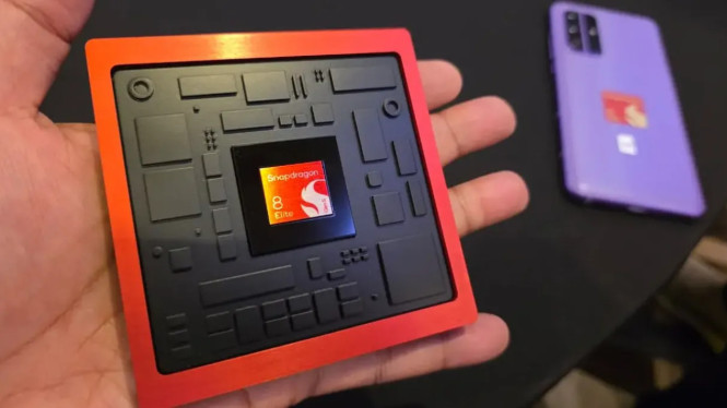 Bocoran Baru! Snapdragon 8 Elite Gen 6 Hadir dalam Dua Versi—Ada yang “Pro”!, Perubahan Strategi Qualcomm: Dari Satu Flagship ke Dua Tier, Respons Produsen Smartphone: Munculnya Tier “Ultra” dan “Pro Max”, Xiaomi Sudah Lebih Dulu Beradaptasi, Jadwal Peluncuran: Akhir 2026, Siap untuk Smartphone 2027, Dampak bagi Konsumen: Lebih Banyak Pilihan, Tapi Juga Lebih Mahal, Kesimpulan: Era Baru Flagship Android Dimulai