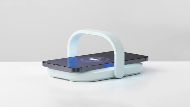 Picnic UV Charger: Gabungan Cas Nirkabel dan Sanitizer HP Portabel
