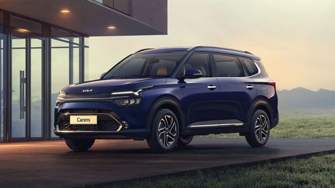 Kia Carens Resmi Dijual dari Rp319 Juta, Ini Spesifikasi &amp; Fitur Lengkapnya!, Filosofi Desain: Dibangun dari Kehidupan Nyata Keluarga Indonesia, Desain Eksterior: Digital Tiger Face &amp; Lampu LED Futuristik, Interior: Kabin Fleksibel dengan Teknologi Keluarga Modern, Fitur Keselamatan: Aktif &amp; Pasif untuk Perlindungan Komprehensif, Harga dan Varian: Strategi Penetrasi Pasar yang Agresif, Posisi di Pasar MPV Indonesia: Siap Saingi Raja-Raja Segmen, Kesimpulan: Bukan Sekadar Mobil, Tapi Solusi Mobilitas Keluarga