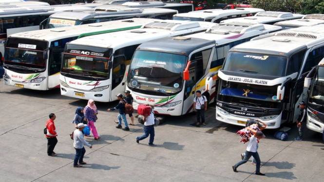 Cara Daftar Mudah Program Mudik Gratis 2026 Jawa Tengah, Jadwal Krusial Pendaftaran Mudik Gratis 2026 Jawa Tengah, Kriteria Prioritas Penerima Mudik Gratis, Panduan Lengkap Cara Daftar via Situs dan Aplikasi, Analisis Akhir: Syarat Dokumen dan Verifikasi Ketat