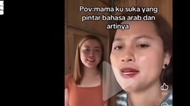 Video Menghina Alquran Viral, 2 Wanita di Bulukumba Dibekuk Polisi, Kronologi: Dari Video Bercanda Hingga Jadi Kasus Hukum, Respons Cepat Polisi dan Peran Tokoh Agama, Permintaan Maaf Publik dan Penghapusan Video, Pernyataan Resmi Kapolres Bulukumba, Refleksi Sosial: Ketika Humor Menabrak Nilai Sakral, Penutup: Antara Hukuman dan Pembinaan