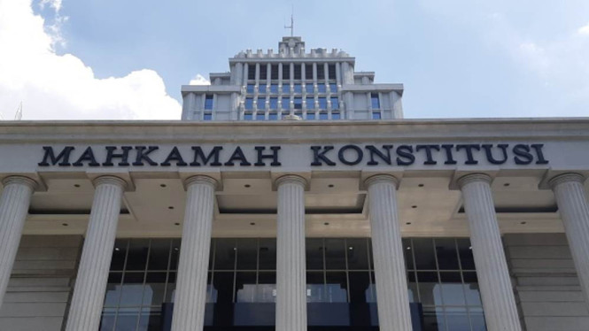 MK Tolak Gugatan Kuota Internet Hangus dalam UU Cipta Kerja