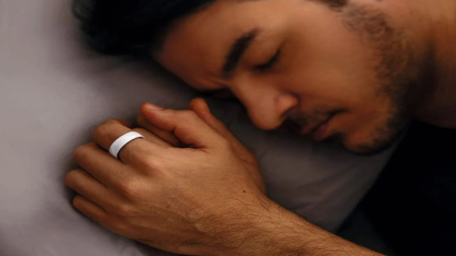 VITA RING: Smart Ring AI yang Lawan Sleep Apnea Real-Time, Keunggulan Material Aerospace Ceramic dan VITA RING, Inovasi Deteksi Sleep Apnea Melalui Intervensi Real-Time, Fokus pada Kesehatan Wanita dan Fitur Keamanan Darurat, Transformasi Pemantauan Kesehatan Proaktif