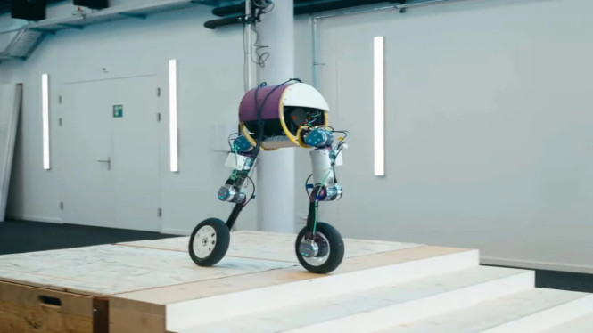 Roadrunner Robot RAI: Inovasi Robot Roda-Kaki Paling Gesit