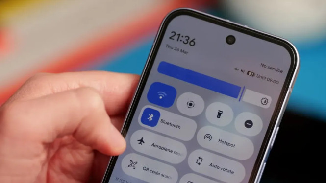 Android 17 Beta 3 Kembalikan Fitur Tap Sekali untuk Nyalakan Wi-Fi!, Apa yang Berubah Sejak Android 12?, Bagaimana Cara Kerja Baru di Android 17 Beta 3?, Mengapa Perubahan Ini Penting?, Kapan Tersedia untuk Umum?, Kesimpulan: Kemenangan bagi Pengguna yang Ingin Kesederhanaan