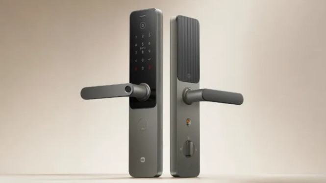 Pintu Bisa Dibuka 9 Cara! Xiaomi Rilis Smart Lock G100 dengan AI Canggih, Desain &amp; Keamanan Fisik: Standar C-Grade dengan Proteksi Anti-Maling, AI Fingerprint Recognition: Akurat, Cepat, dan Belajar dari Pengguna, Sembilan Cara Membuka Pintu: Fleksibel untuk Segala Situasi, Keamanan Data: Chip Finansial &amp; Enkripsi End-to-End, Integrasi Smart Home: Otomatisasi dengan HyperOS &amp; Mijia, Daya Tahan Baterai &amp; Cadangan Darurat, Ekosistem Xiaomi: G100 dalam Strategi Rumah Pintar 2025, Harga &amp; Ketersediaan, Kesimpulan: Gerbang Cerdas Menuju Rumah Masa Depan