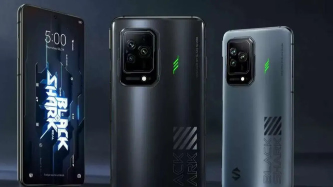 Xiaomi Black Shark 6 Ultra: Pendingin Air untuk HP Gaming, Turunkan Suhu hingga -31°C!, Desain Modular: Pendingin PC dalam Bentuk Portabel, Teknologi Pendinginan Tingkat Lanjut: Pompa, Radiator, dan TEC dalam Satu Sistem, Performa Termal: Turunkan Suhu hingga 56°C, Capai -31°C!, Fitur Tambahan: RGB, Layar LED, dan Daya 48W, Kompatibilitas Multi-Perangkat dan Magnetik Cerdas, Harga dan Ketersediaan Global, Kesimpulan: Langkah Revolusioner dalam Ekosistem Gaming Mobile