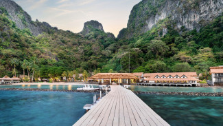 Palawan island, Cebu dan Bohol: Petualangan Alam dan Budaya, Cebu Heritage Monument, Metro Manila: Pusat Sejarah dan Modernitas, Boracay: Surga Pantai dengan Sentuhan Halal, Palawan: Keindahan Alam yang Memukau, Palawan island