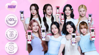 Scarlett x Hearts2Hearts, Formula Aktif untuk Kulit Cerah dan Sehat, Manfaat Body Serum untuk Penggunaan Sehari-Hari, Aroma Eksklusif Velvet Rouge dan Purple Kiss, Scarlett x Hearts2Hearts, Cara Penggunaan untuk Hasil Optimal