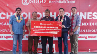 Seremoni persemian renovasi sekolah SDN 1 Pagerwangi, Lembang Bandung