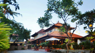 Puri Sading Hotel Denpasar, Rekomendasi Hotel Murah di Sanur, Puri Sading Hotel Denpasar, Segara Agung Boutique Hotel, Pilihan Hotel Terjangkau di Legian, Melasti Beach Resort and Spa, Tips Memilih Hotel Murah di Denpasar, Menjelajahi Kuliner Denpasar dengan Jalan Kaki