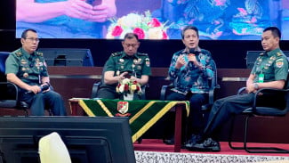 Simposium RSPAD Gatot Soebroto tentang stem cell.