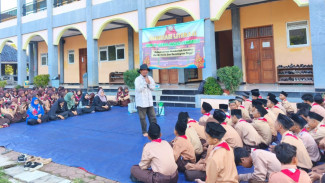 Sosialisasi Pengelolaan Sampah di Sekolah