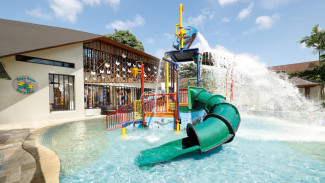 Waterpark di Bali Dynasty Resort Kuta, Waterpark Mini dan Fasilitas Ramah Anak, Waterpark di Bali Dynasty Resort Kuta, Lokasi Strategis dan Akses ke Atraksi Kuta, Pilihan Kamar untuk Keluarga, Kuliner dan Hiburan yang Menggoda, Aktivitas untuk Semua Anggota Keluarga, Kemudahan dan Layanan Tambahan
