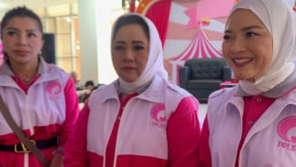 Ferry Soraya,  Indah Surya Dharma Ali dan Kartika Yudhisti.