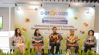 Darya-Varia Scholarship
