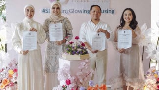 Prossi Clinic., 1. Skin booster Series: Kulit Lebih Kencang dan Glowing dari Dalam, 2. Hair Booster Series: Solusi untuk Rambut Rontok dan Menipis, 3. Gentleman Package: Perawatan Eksklusif untuk Pria, 4. Prossi Gene: Analisis Genetik untuk Gaya Hidup Sehat dan Personal