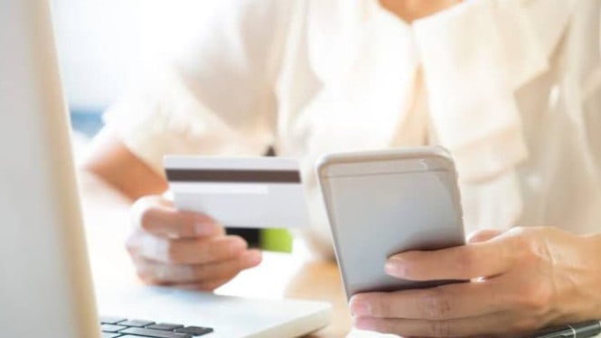 Ilustrasi mengajukan pinjaman online