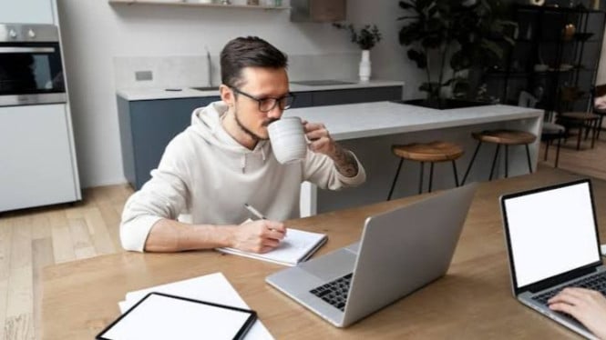 Ilustrasi berbisnis setelah PHK