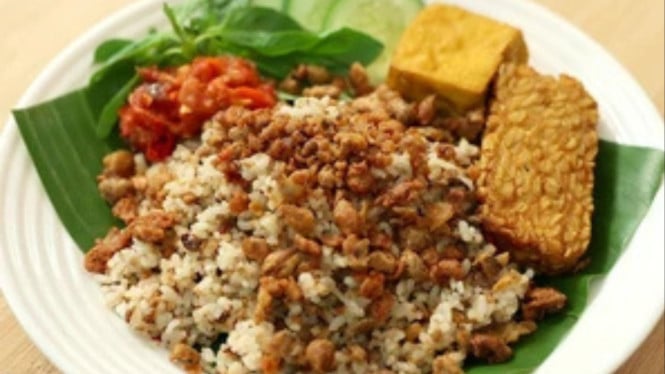 Ilustrasi nasi tutug oncom