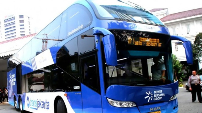 Bus Wisata Jakarta, Rute Bus Wisata Jakarta Explorer, Jadwal Operasional Bus Wisata, Cara Naik Bus Wisata Jakarta Explorer, Tips untuk Pengalaman Terbaik, Open Top Tour of Jakarta