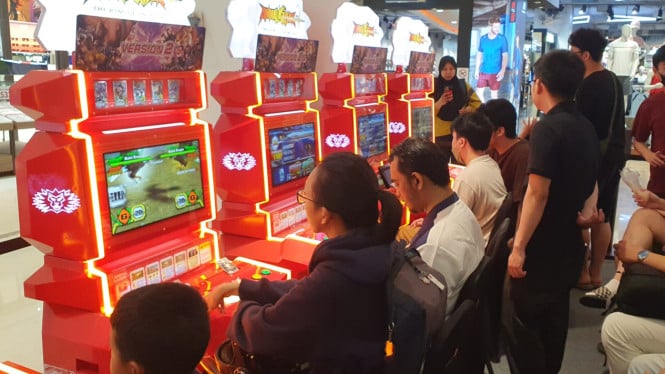 Ilustrasi Arcade Game, 1. Time Crisis, 2. Animal Kaiser, 3. Dance Dance Revolution (DDR), 4. Daytona USA, 5. Tekken