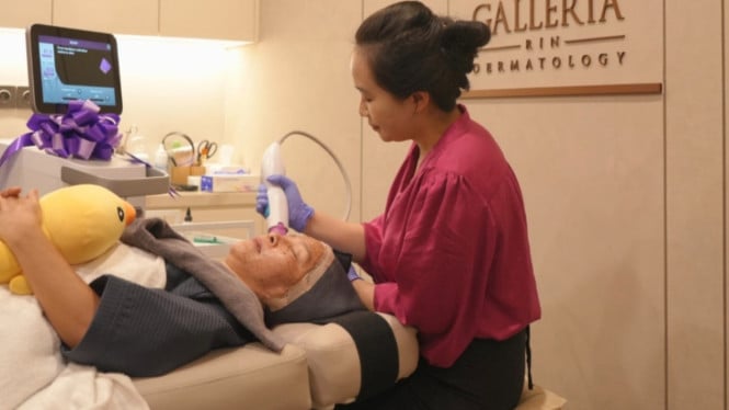 Ilustrasi perawatan Therma FLX, Apa Itu Thermage FLX?, Cara Kerja Thermage FLX, Manfaat Thermage FLX, Mengapa Thermage FLX Populer?