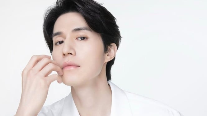 Lee Dong Wok, Rutinitas Skincare Sederhana Lee Dong Wook, Cica Serum untuk Kulit Berjerawat, Manfaat Centella Asiatica untuk Kulit, Produk Skincare untuk Kulit Glowing Ala Lee Dong Wook, Skincare Dermafirm