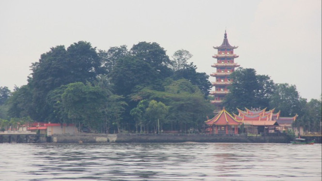 Pulau Kemaro, Fenomena Alam yang Unik, Legenda Cinta Tan Bun An dan Siti Fatimah, Pagoda di Pulau Kemaro, Warisan Budaya dan Daya Tarik Wisata, Sejarah dan Peran Strategis, Akses dan Fasilitas
