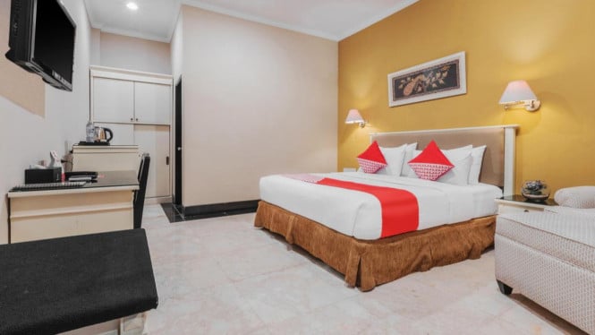 Kamar Sriwijaya Hotel, 1. Hotel Sriwijaya Jakarta, 2. Amaris Hotel Juanda Jakarta, 3. N Hotel Harmoni Jakarta, 4. MaxOneHotels at Sabang, 5. Konko Hostel