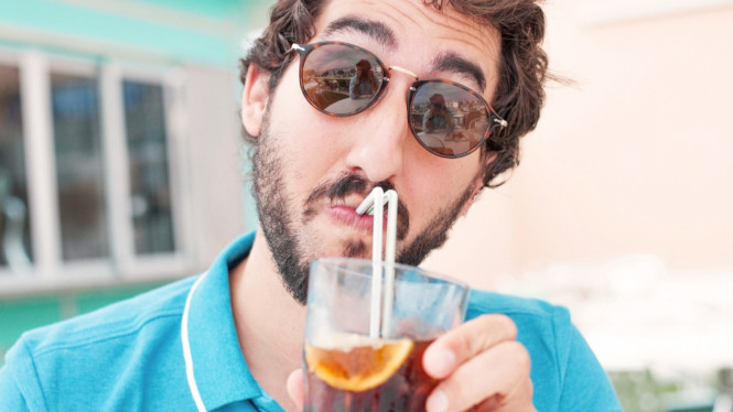 minum soda