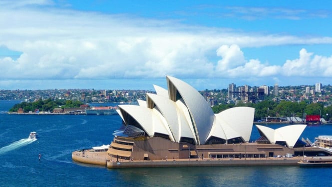 Opera di Sydney, 1. Persyaratan Kriteria Personal yang Mengikat, 2. Sertifikasi Kemampuan Bahasa Inggris yang Akurat, 3. Bukti Keuangan yang Memadai, 4. Kumpulan Dokumen Utama yang Harus Lengkap