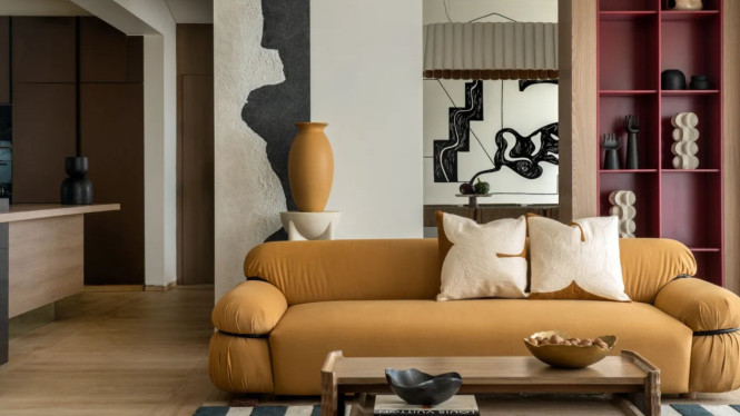 Ilustrasi Warna Sofa Terbaik, 1. Cherry Red, 2. Burnt Orange, 3. Olive Green, 4. Ochre Yellow, 5. Dusty Pink
