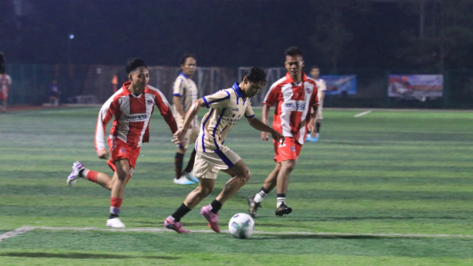 LJR Soccer Championship 2025, 1. Mulai dengan 20–30 Menit Aktivitas Fisik, 2. Latihan Penguatan Otot Inti, 3. Terapkan “Movement Break”, 4. Makan untuk Energi, Bukan Sekadar Kenyang, 5. Jaga Tidur sebagai Bentuk Latihan, 6. Kelola Kesehatan Mental, 7. Ikut Komunitas atau Aktivitas Kolektif