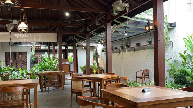 Resto Jendela Rasa Bintaro, Rekomendasi Menu, Menu Makanan Jendela Rasa, Suasana Tenang dan Asri, Resto Jendela Rasa Bintaro, Nyaman Buat WFC, Fasilitas Lengkap