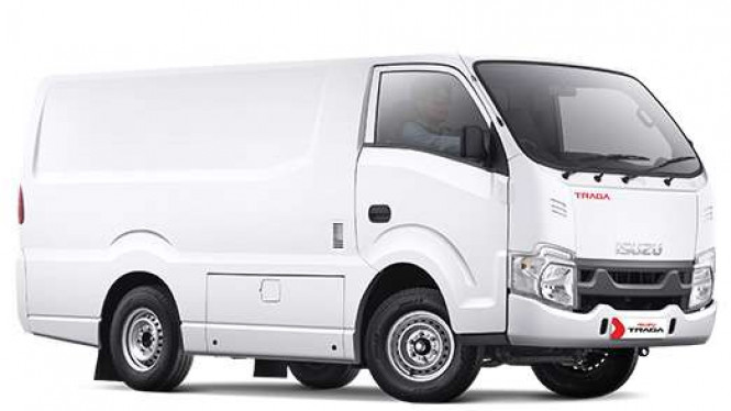 Isuzu Traga Blind Van