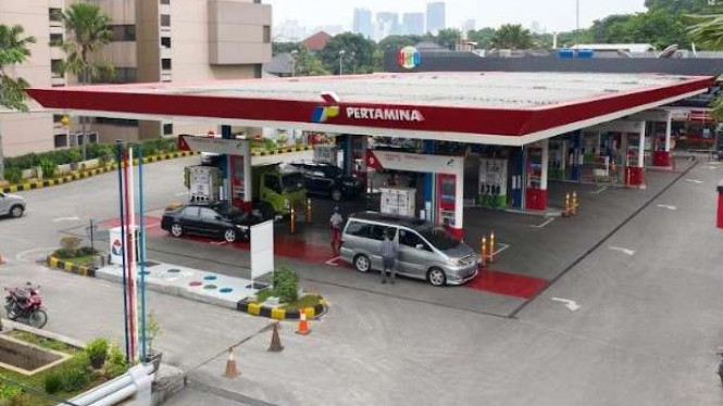 Isi BBM Dibatasi Rp200 Ribu Saat Mudik, Ini Kata Pertamina Isi BBM Dibatasi Rp200 Ribu Saat Mudik, Ini Kata Pertamina, Free Trade Zone (FTZ) Sabang, Sumatera Barat, Riau, Kepulauan Riau, Bengkulu, Sumatera Utara, Sumatera Selatan, Jambi, Lampung, Bangka Belitung, Free Trade Zone (FTZ) Batam, Nusa Tenggara Timur, Kalimantan Barat, Kalimantan Tengah, Kalimantan Timur, Kalimantan Utara, Kalimantan Selatan, Sulawesi Utara, Sulawesi Selatan, Sulawesi Barat, Sulawesi Tenggara, Sulawesi Tengah, Gorontalo, Maluku Utara, Papua, Papua Pegunungan, Papua Tengah, Papua Selatan, Papua Barat, Papua Barat Daya
